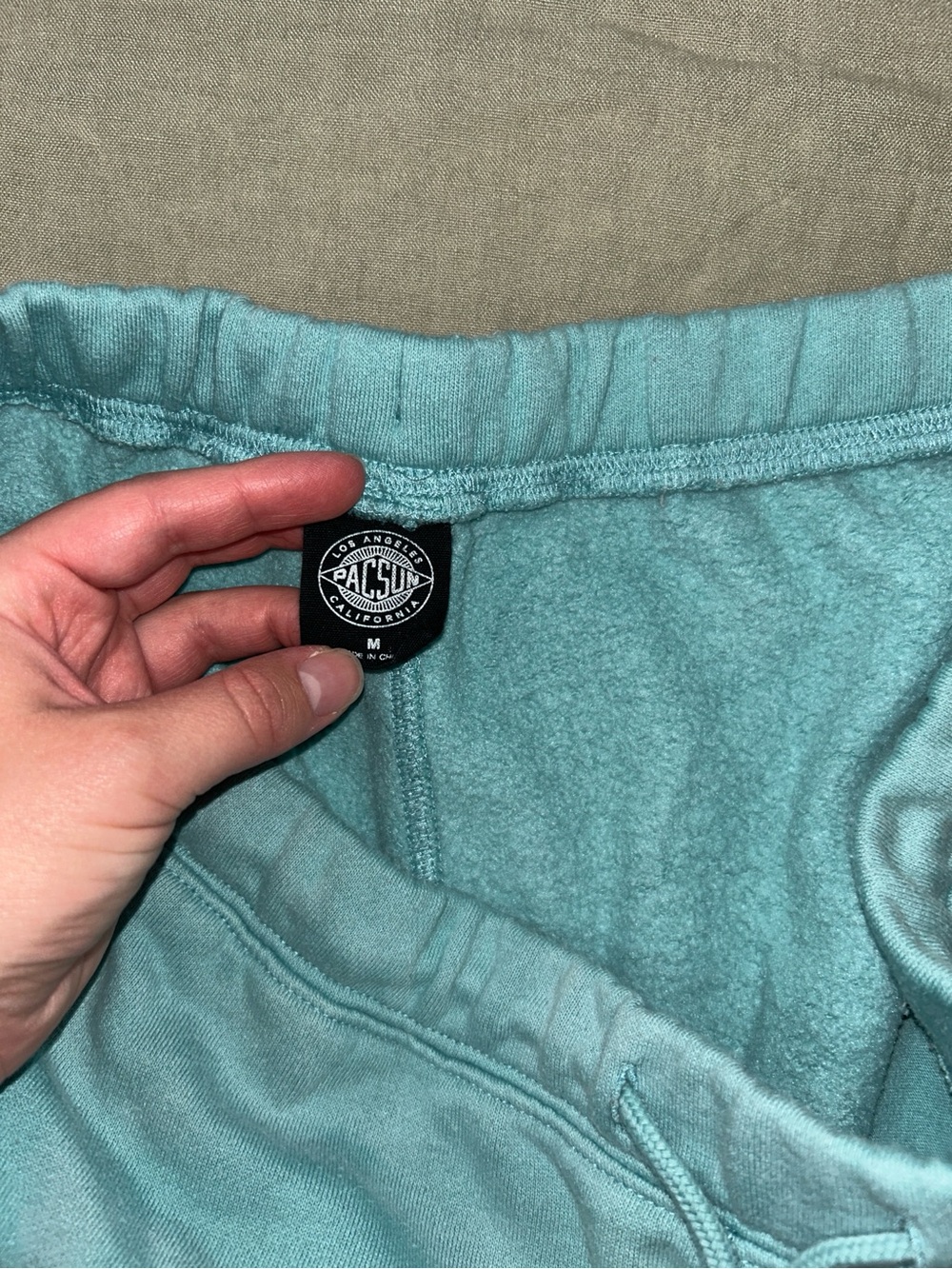 Shorts - Picture 3 of 3